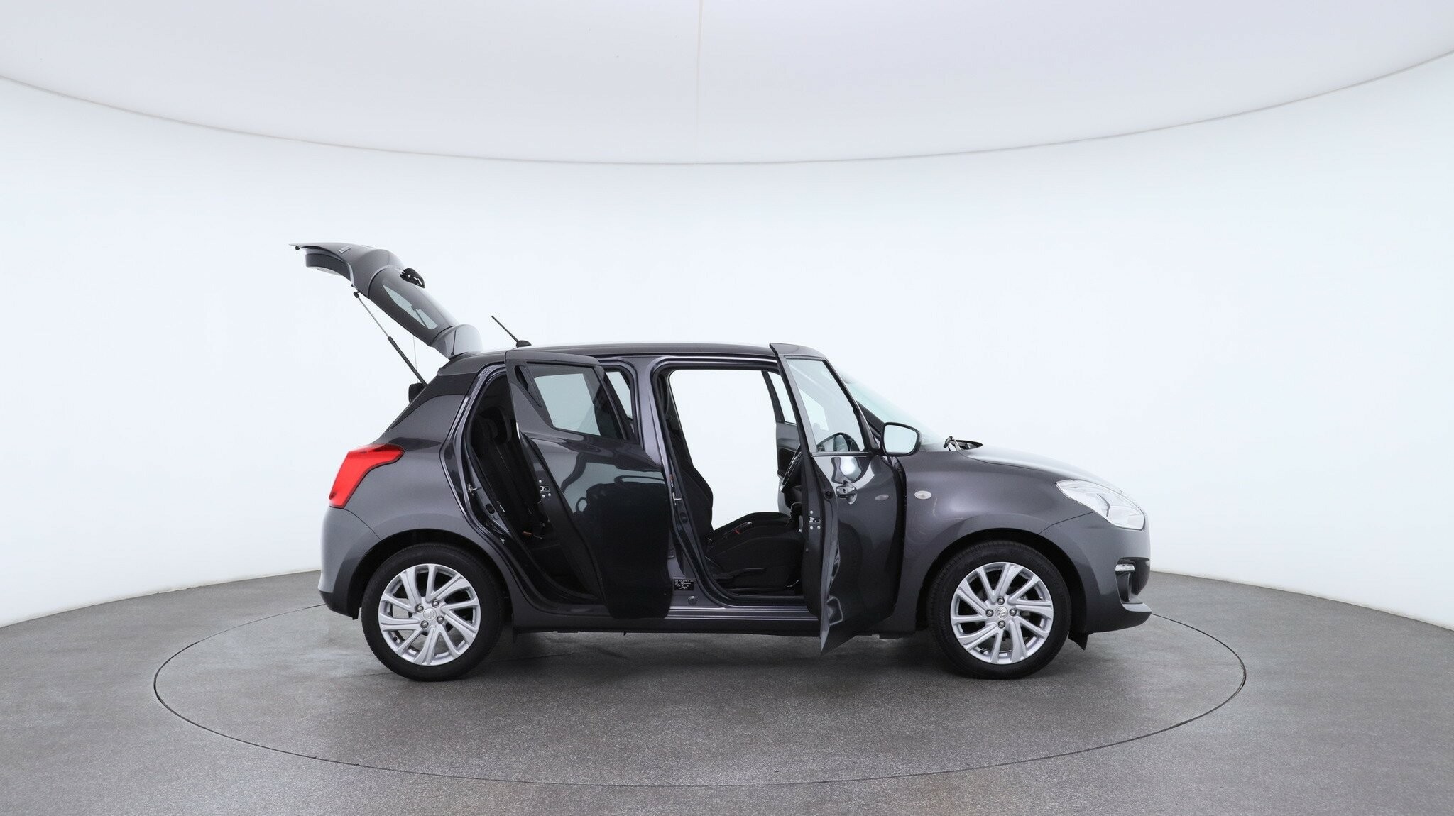 Suzuki Swift image 4