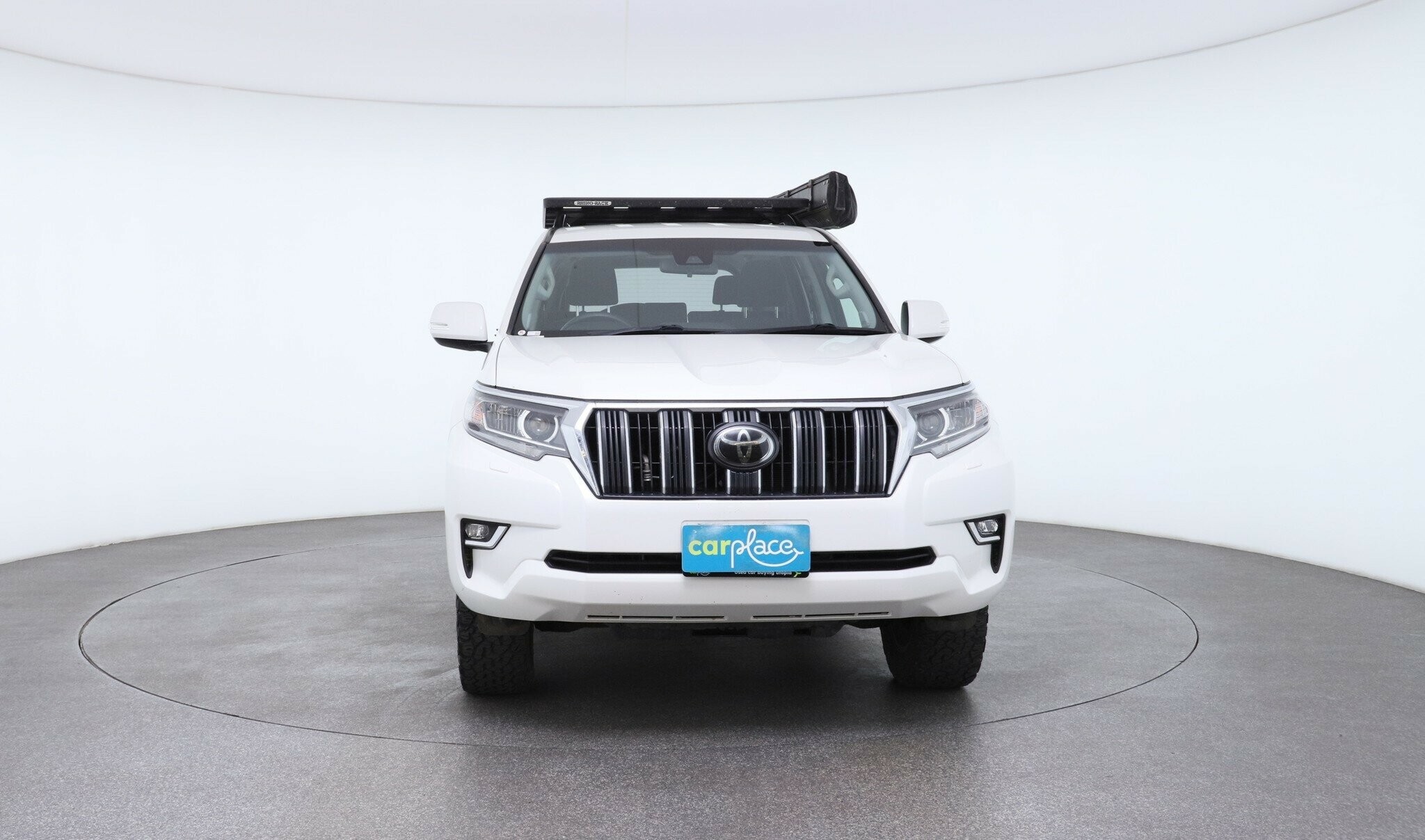 Toyota Landcruiser Prado image 2