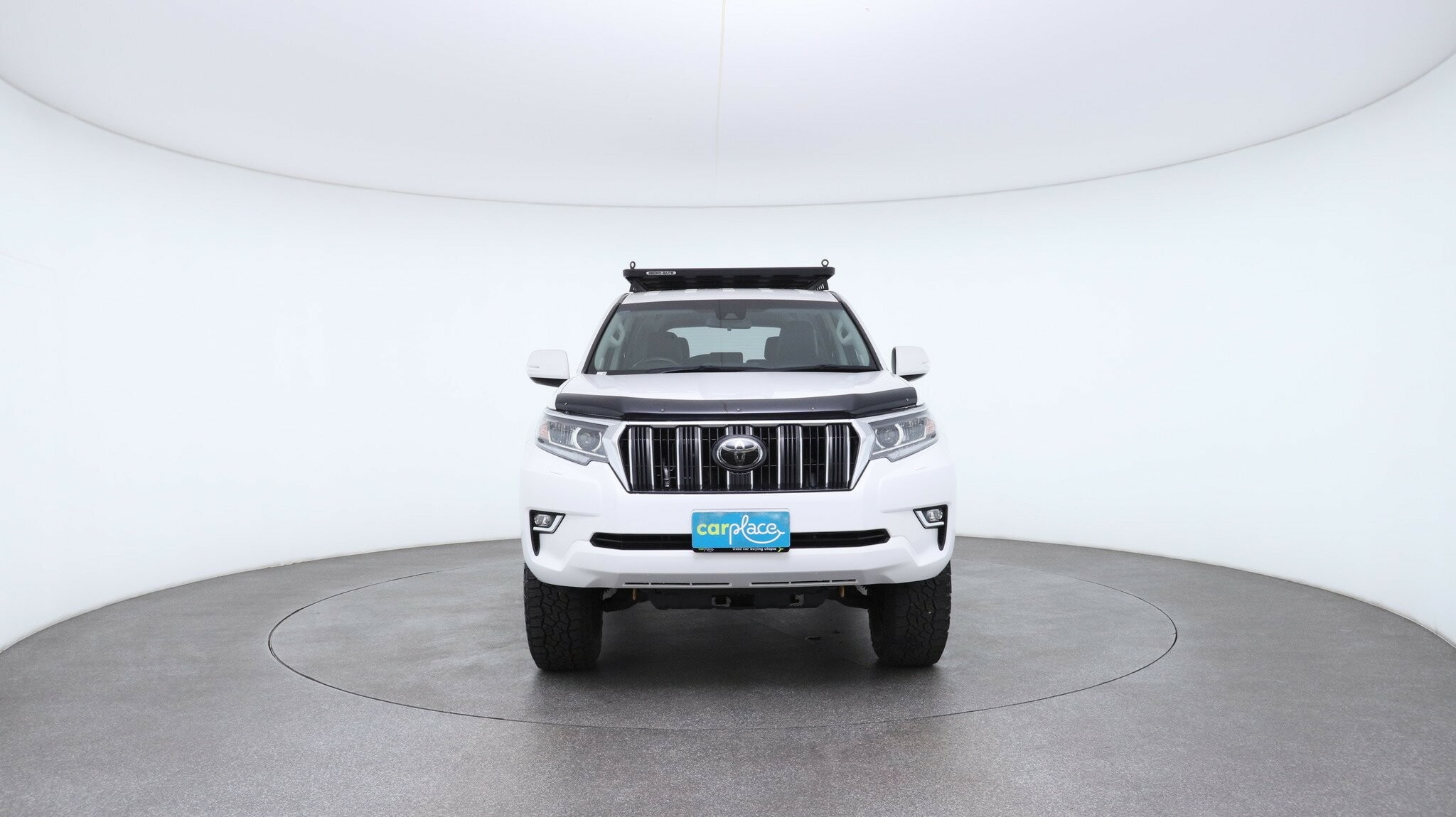 Toyota Landcruiser Prado image 2