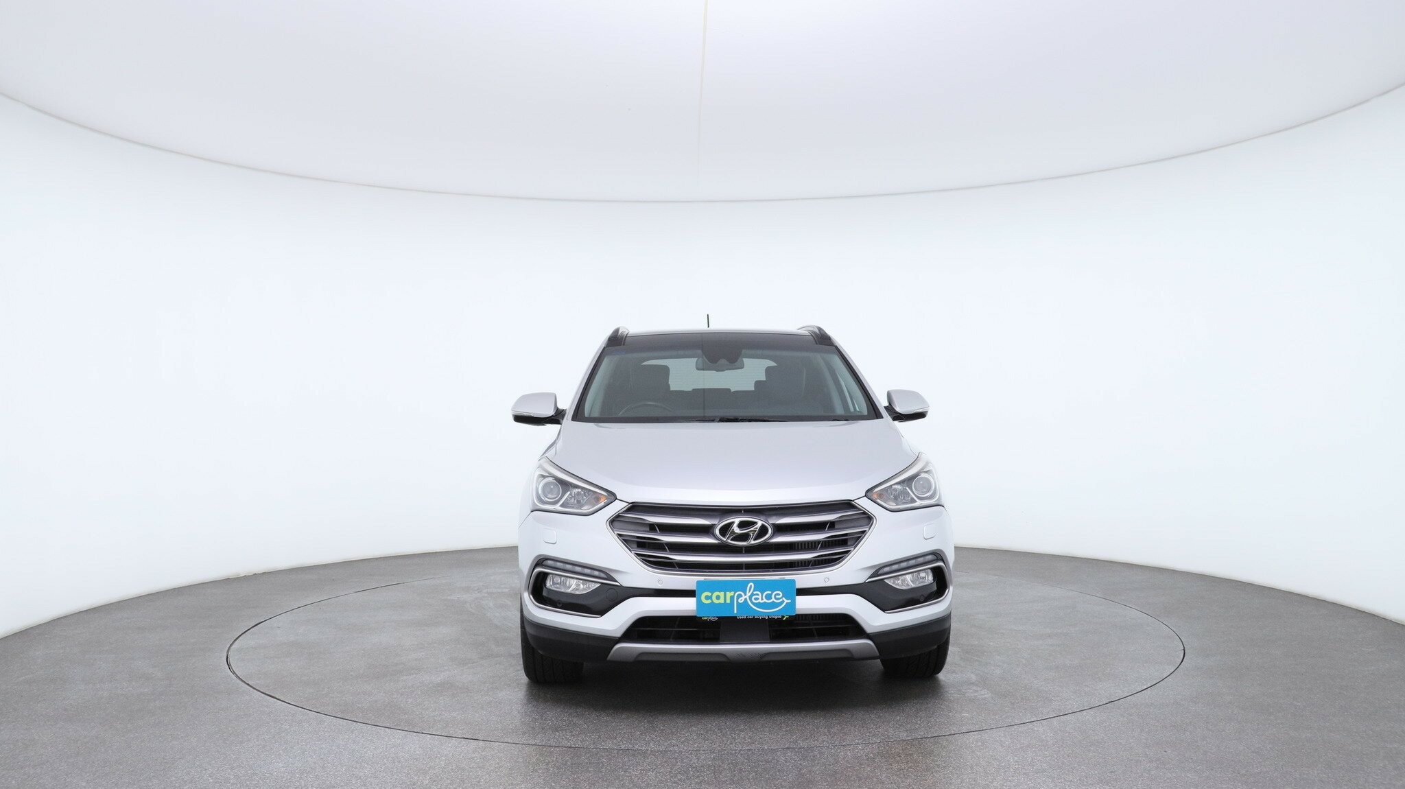 Hyundai Santa Fe image 2