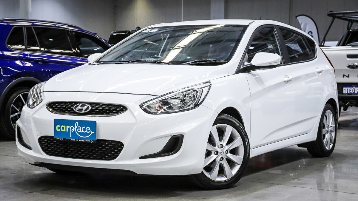 Hyundai Accent image 1