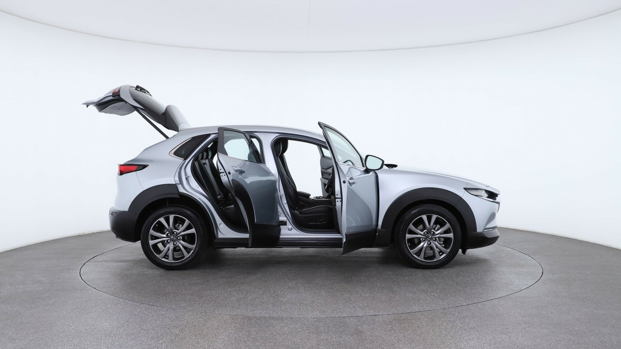 Mazda Cx-30 image 4