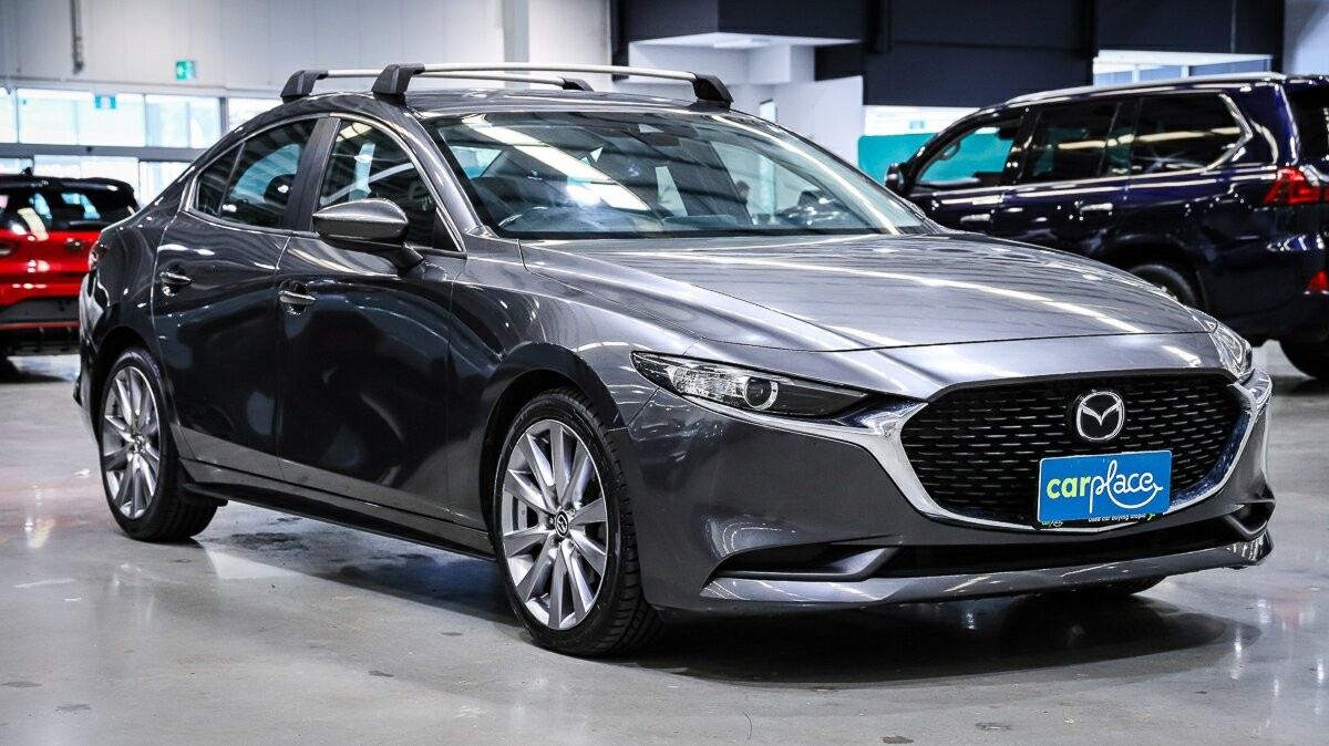 Mazda 3 image 3