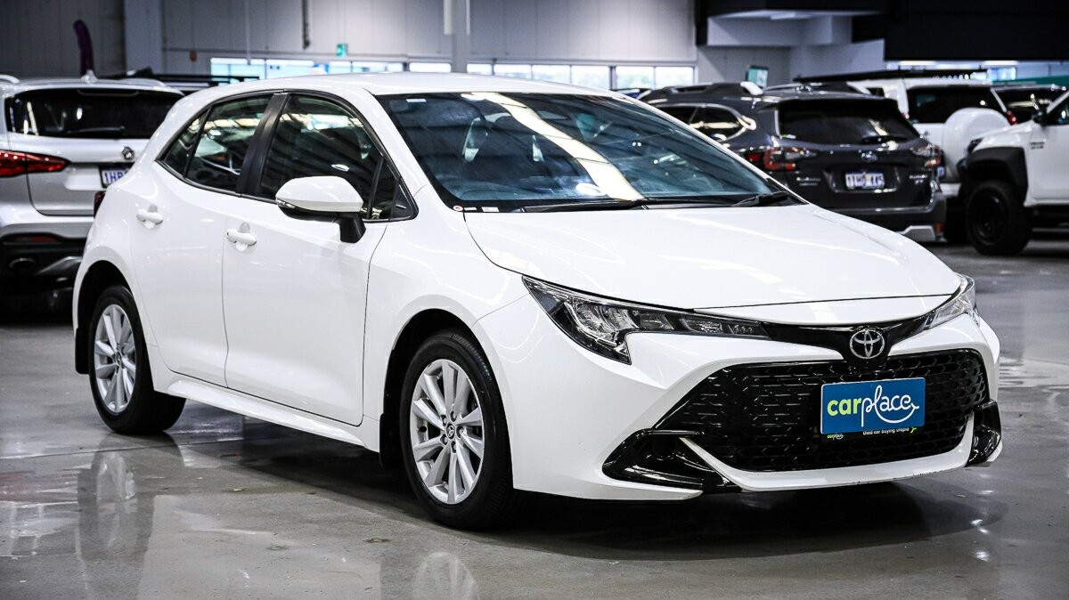 Toyota Corolla image 3