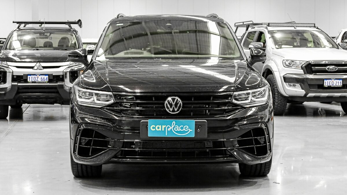 Volkswagen Tiguan image 2