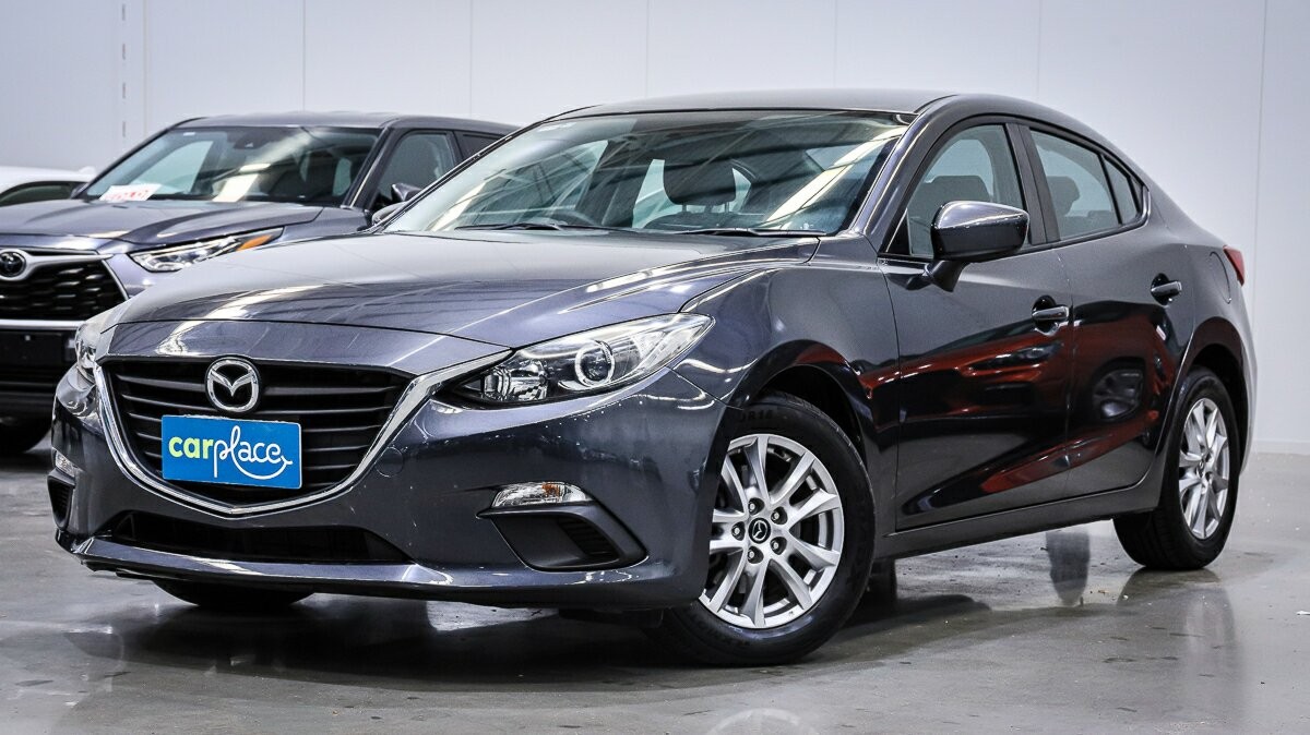Mazda 3 image 1