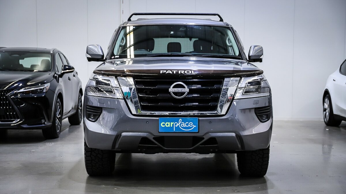 Nissan Patrol image 2