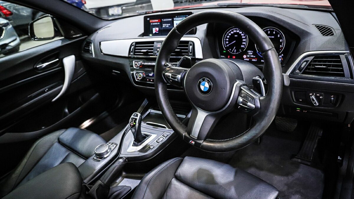 BMW 2 Series image 4