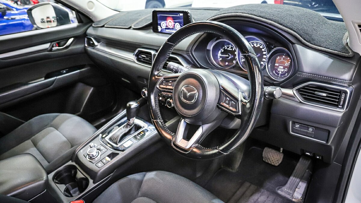 Mazda Cx-5 image 4