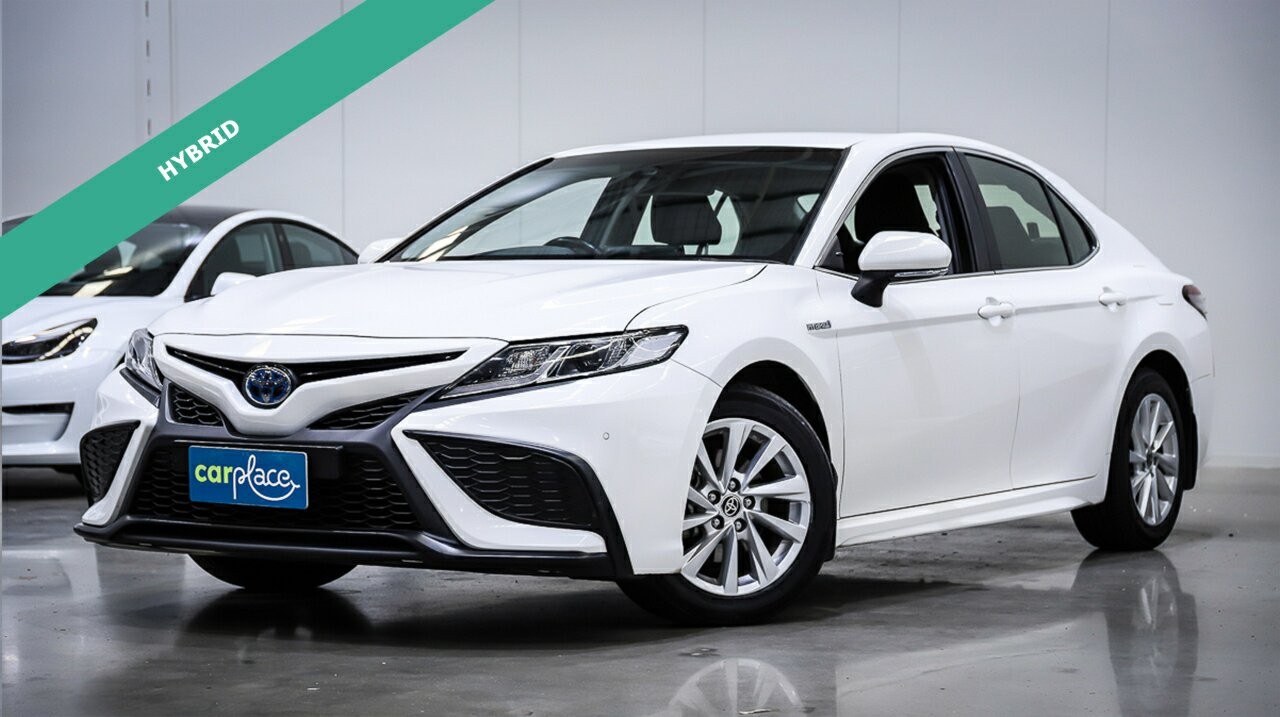 Toyota Camry image 1