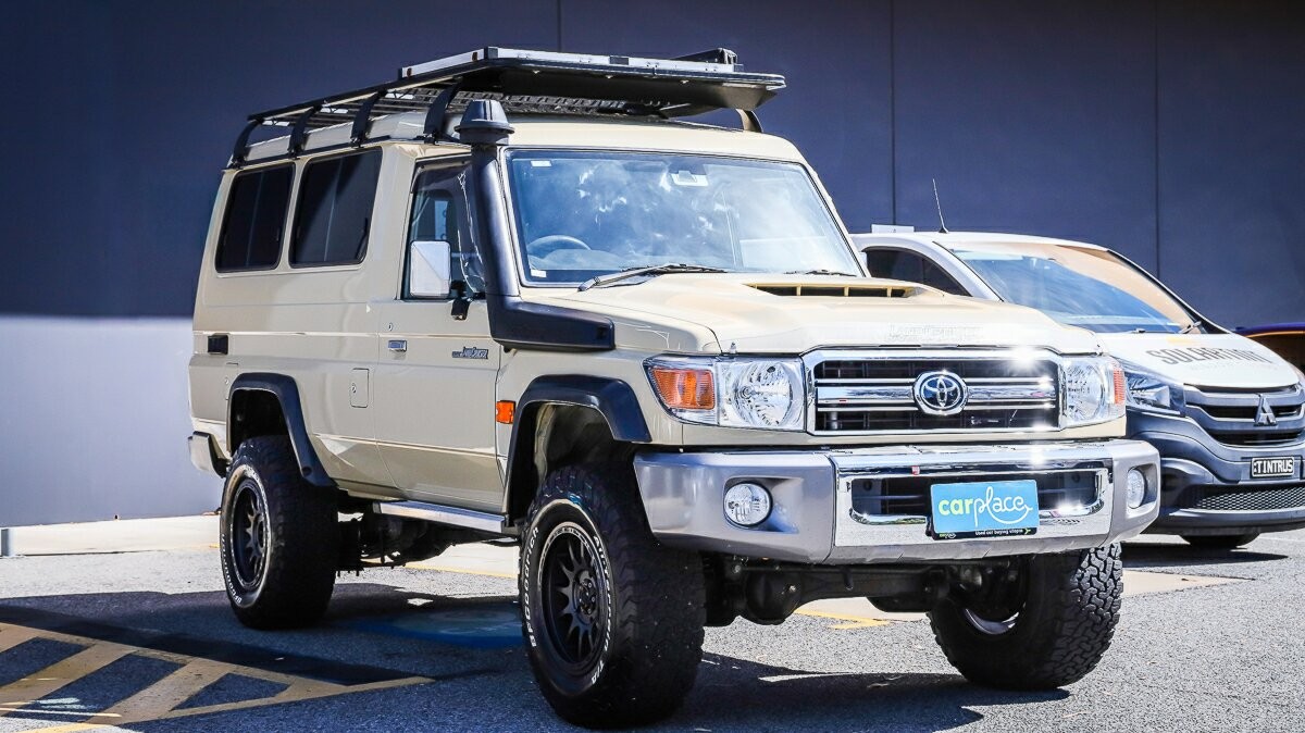 Toyota Landcruiser image 3