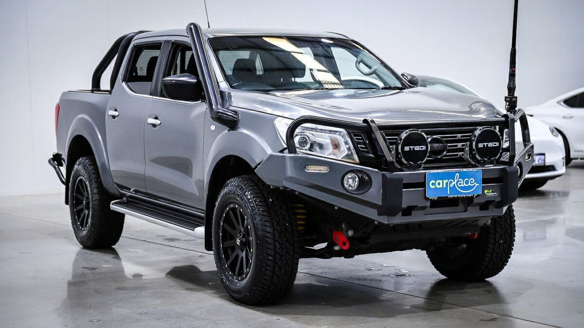 Nissan Navara image 3