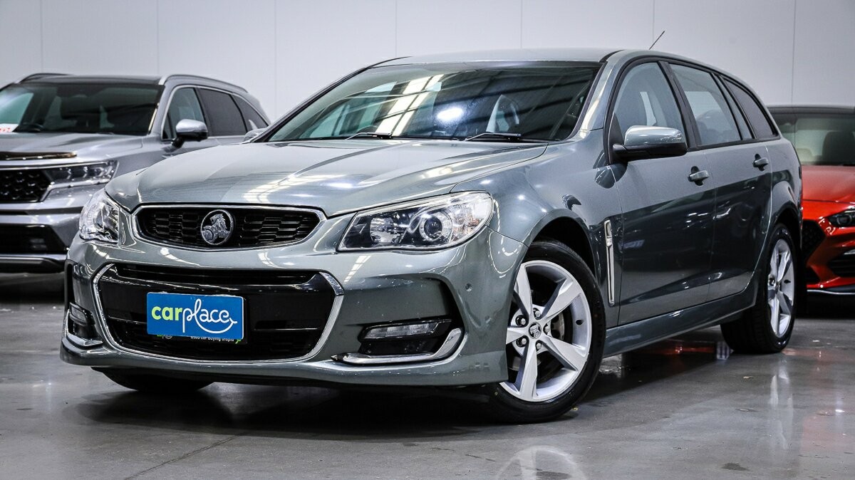 Holden Commodore image 1