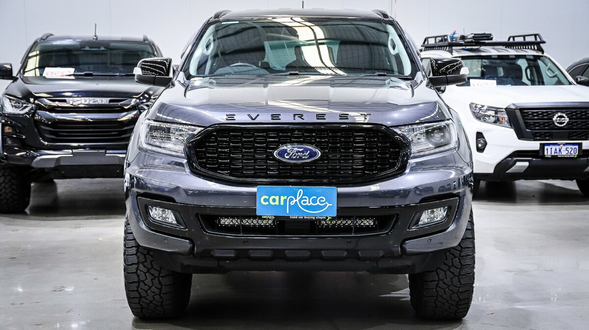 Ford Everest image 2