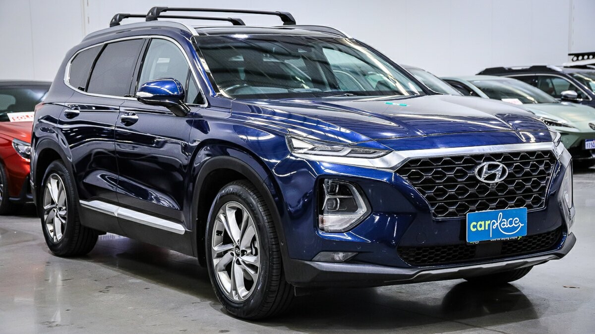 Hyundai Santa Fe image 3