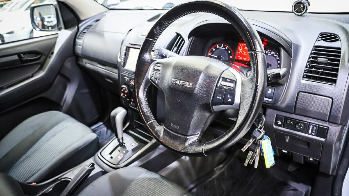 Isuzu D-max image 4