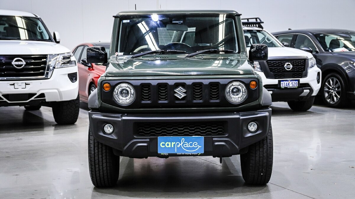 Suzuki Jimny image 2