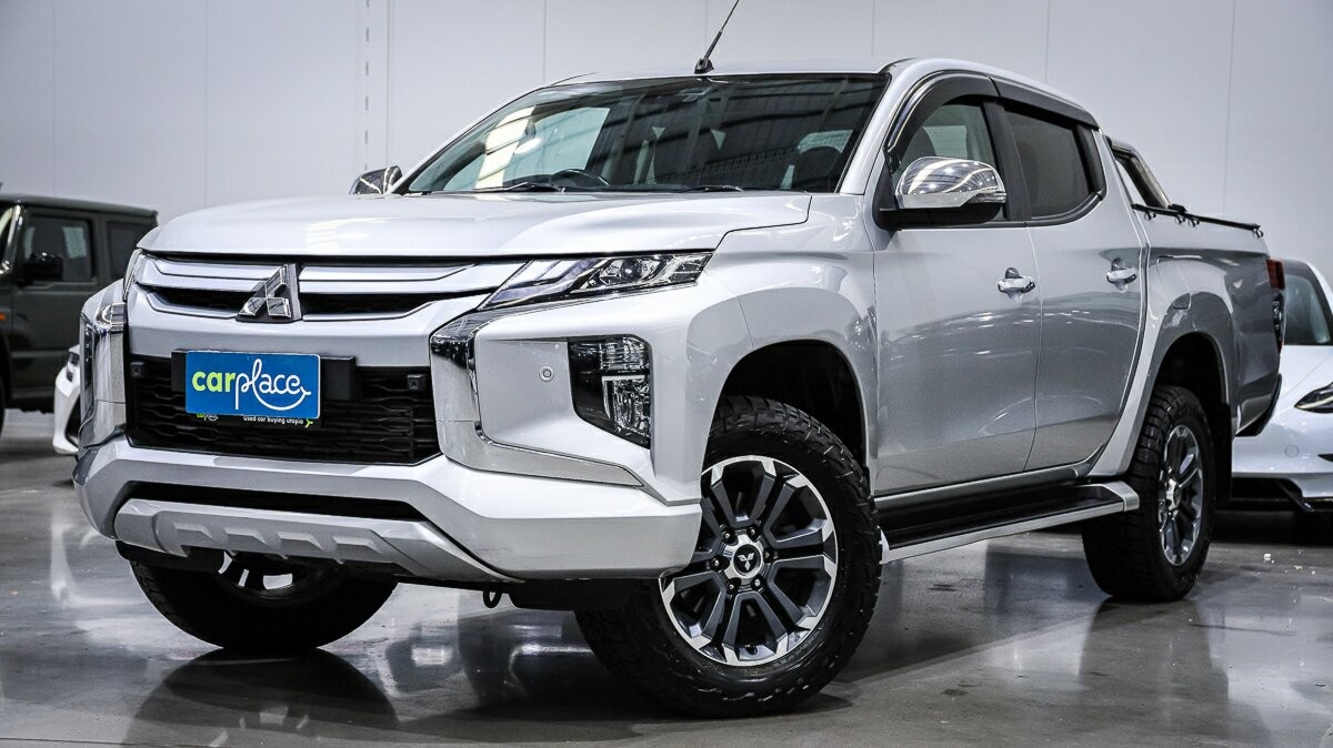 Mitsubishi Triton image 1