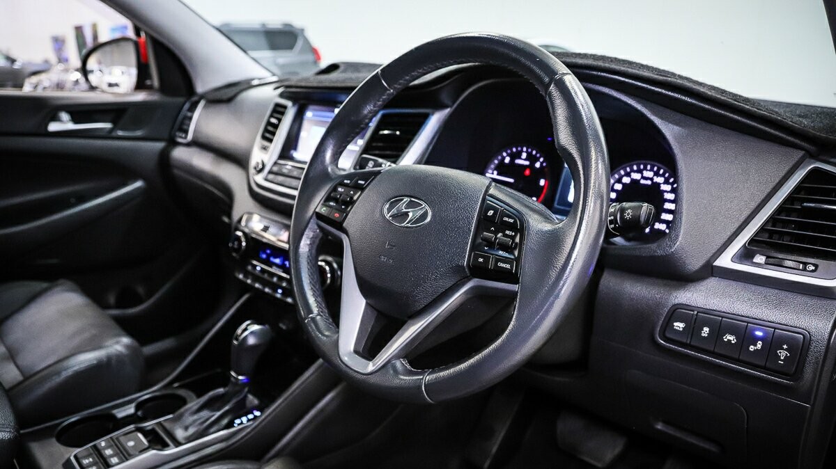 Hyundai Tucson image 4