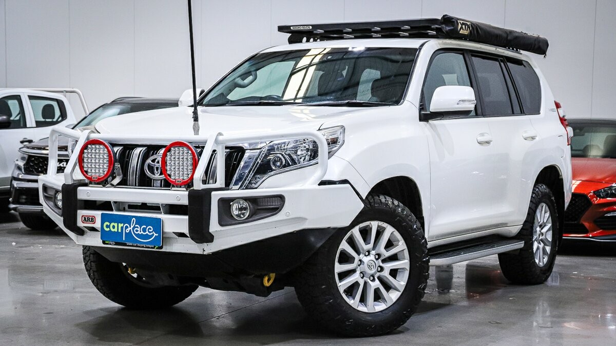 Toyota Landcruiser Prado image 1