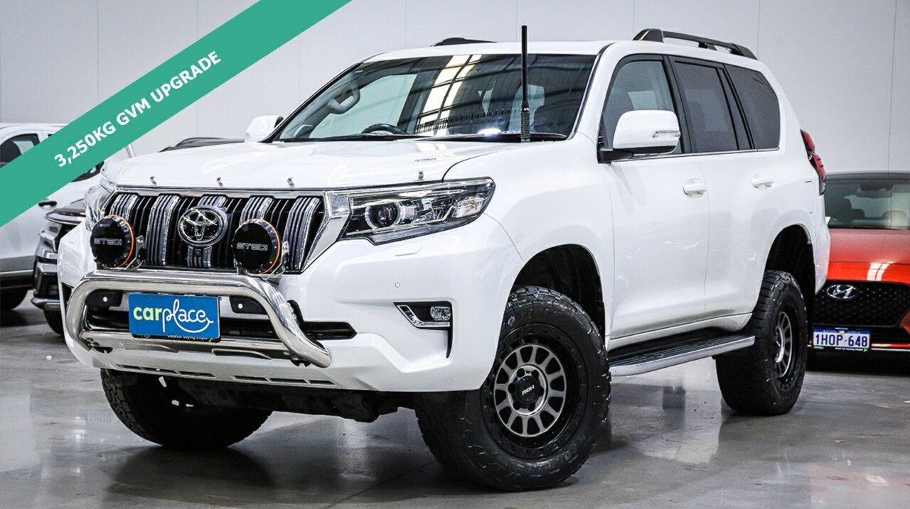 Toyota Landcruiser Prado image 1