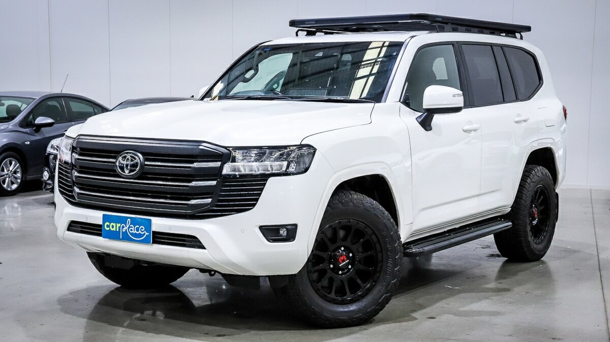 Toyota Landcruiser image 1