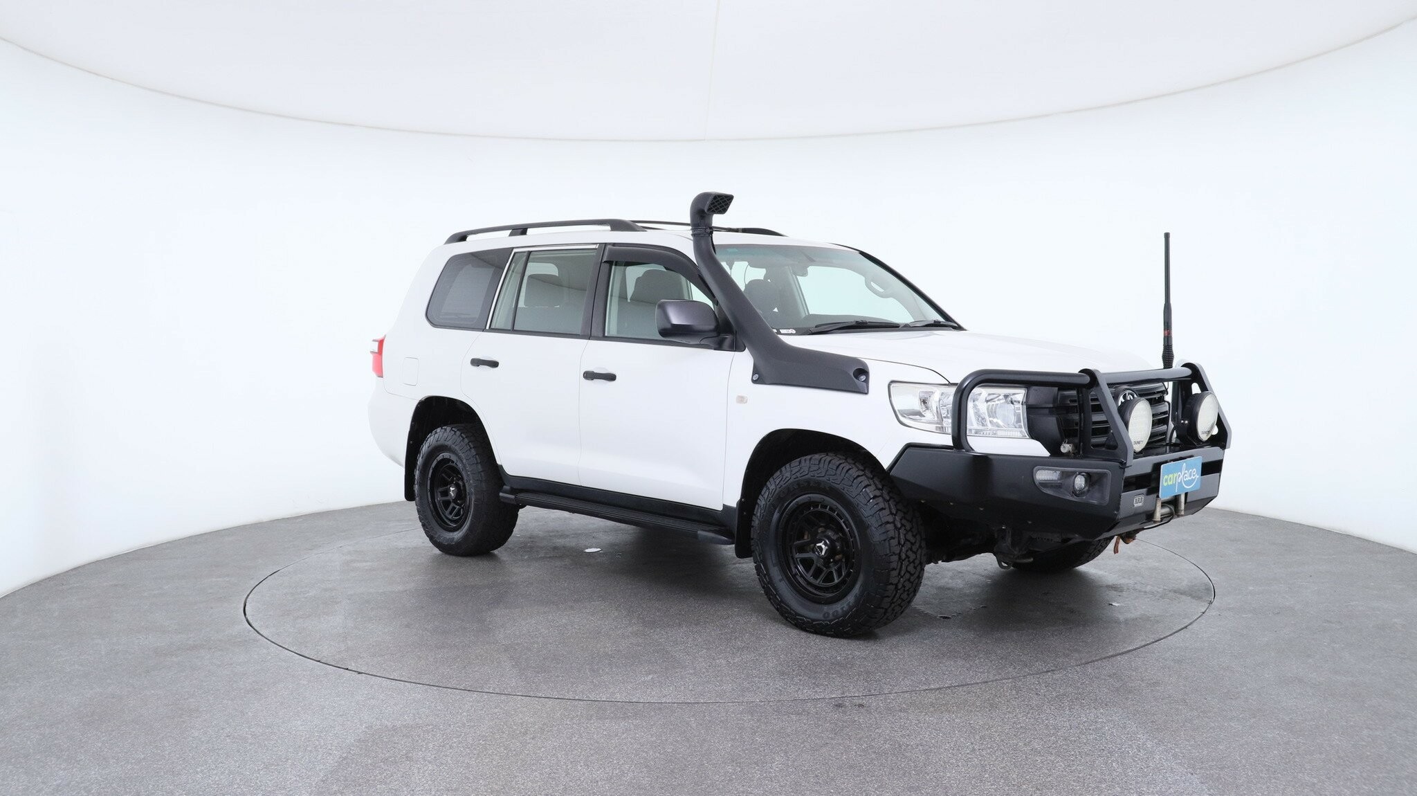 Toyota Landcruiser image 3