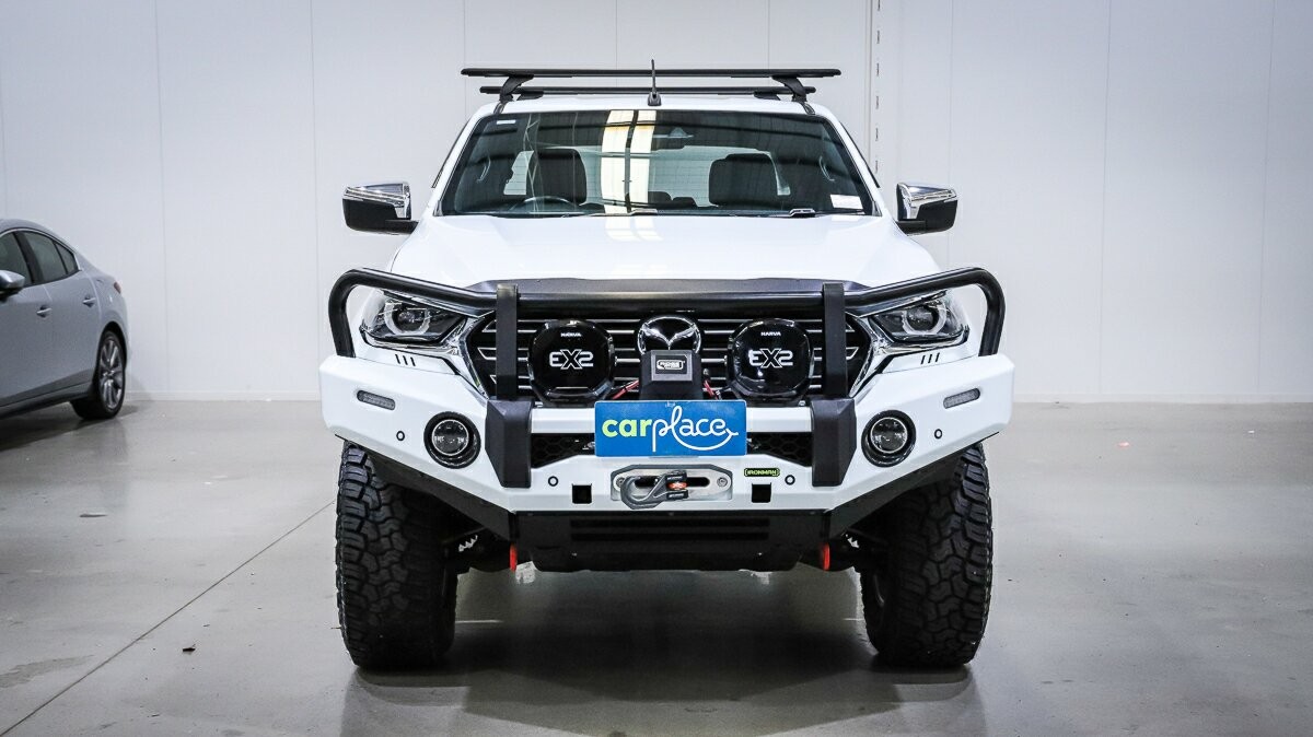 Mazda Bt-50 image 2