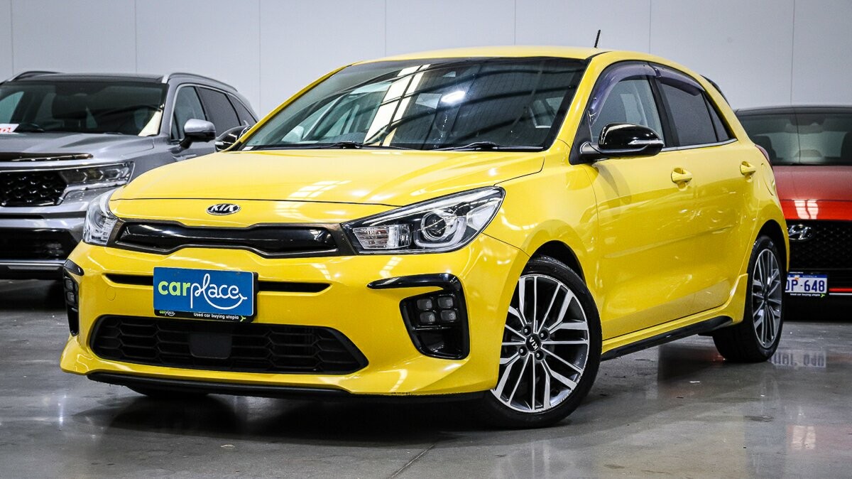 Kia Rio image 1