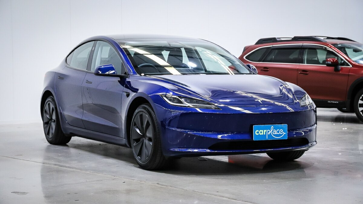 Tesla Model 3 image 3