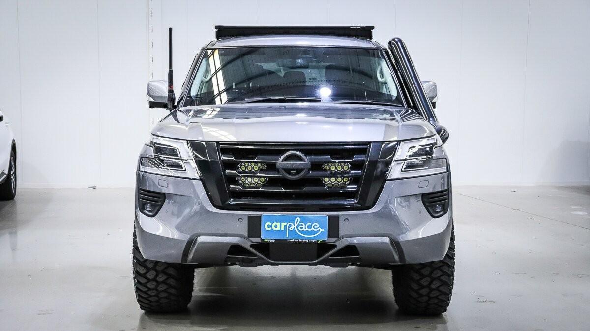 Nissan Patrol image 2