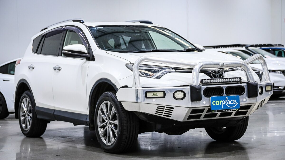 Toyota Rav4 image 3