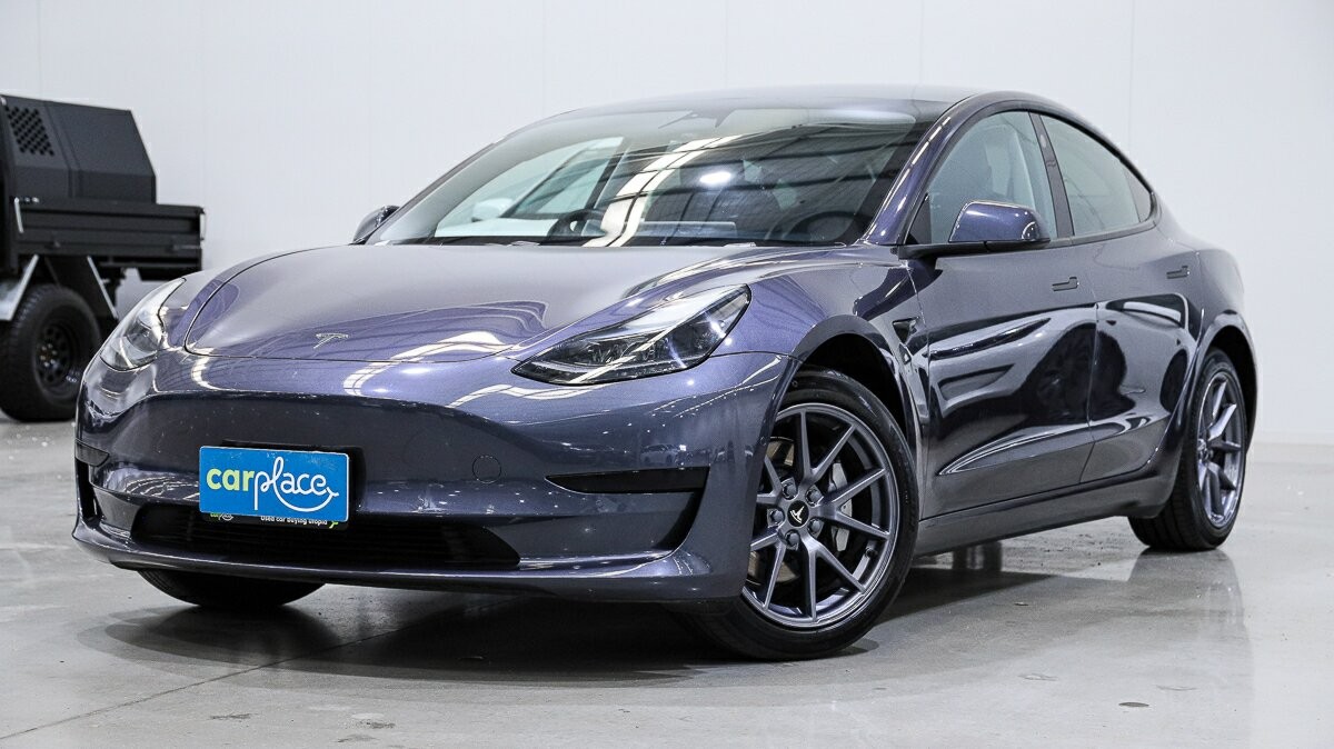 Tesla Model 3 image 1