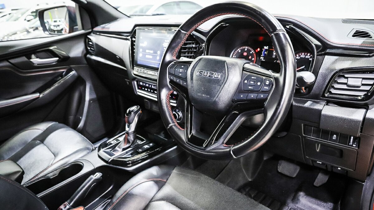 Isuzu D-max image 4