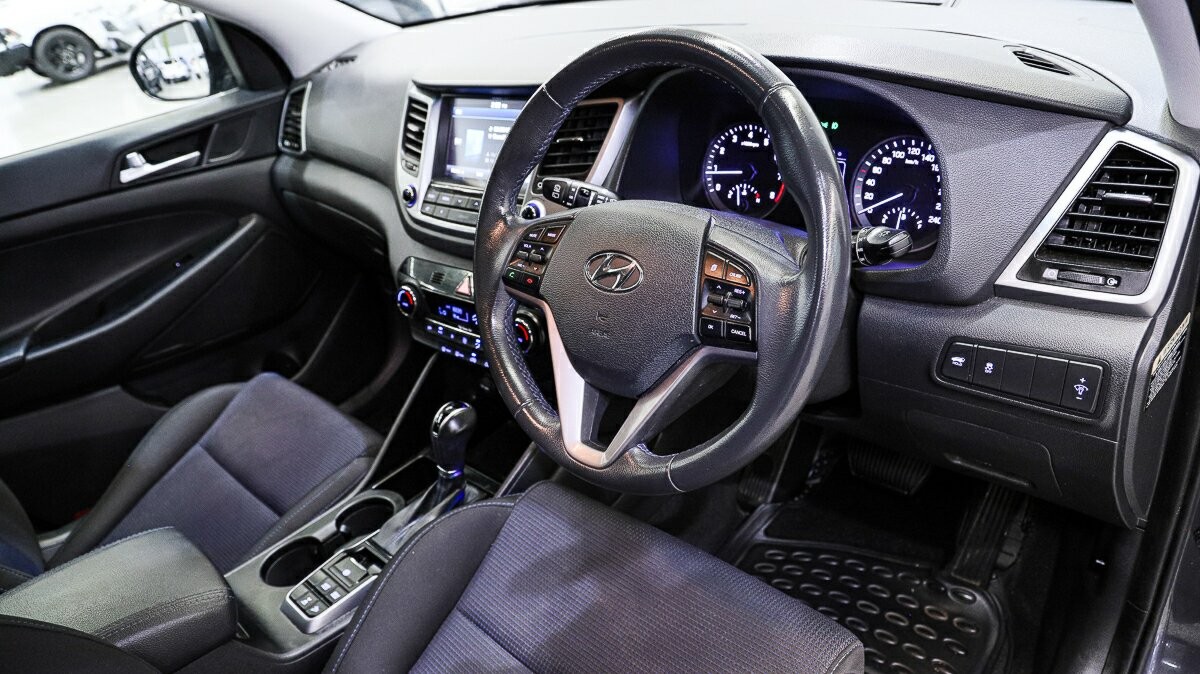 Hyundai Tucson image 4