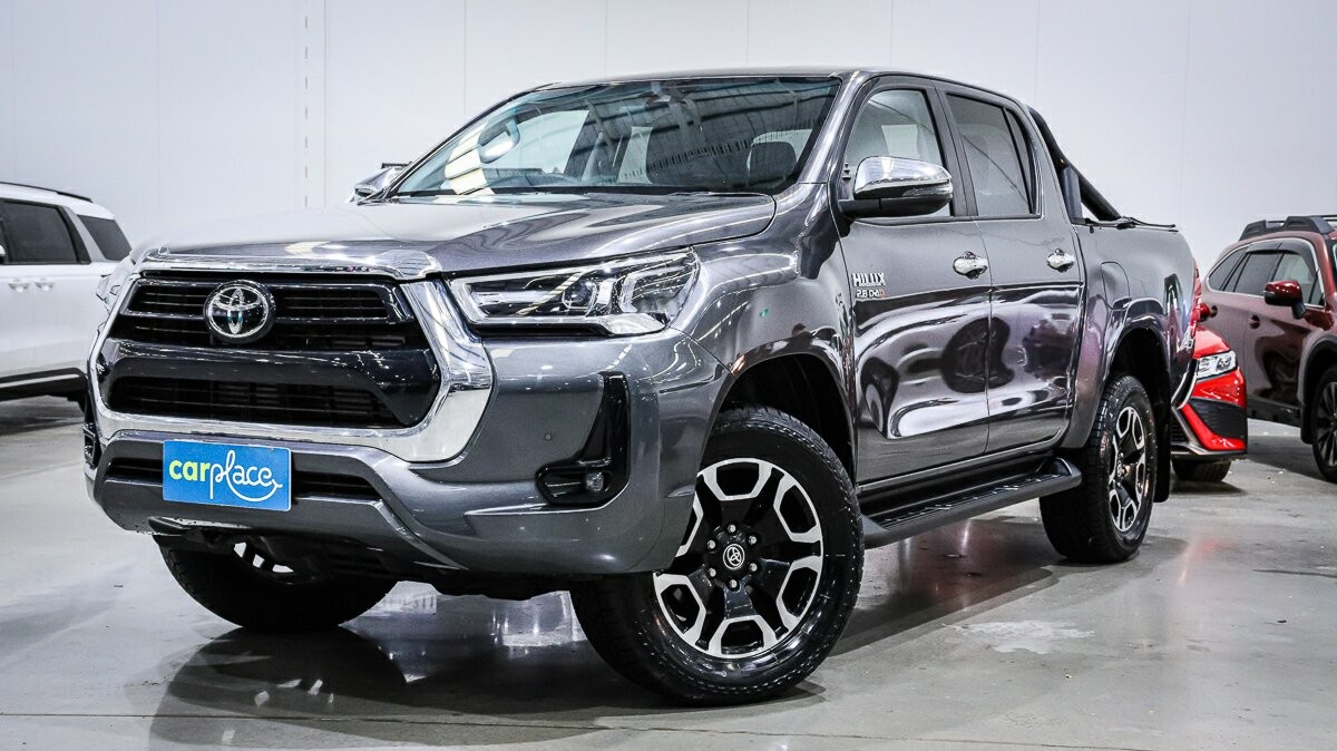 Toyota Hilux image 1