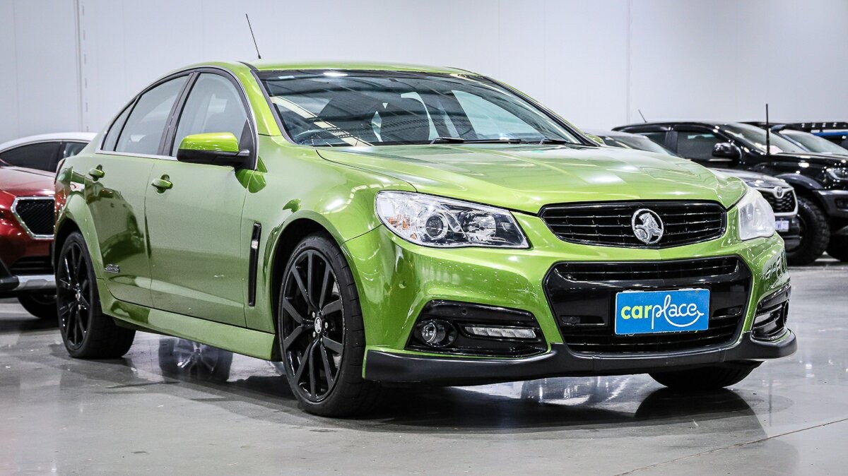 Holden Commodore image 3