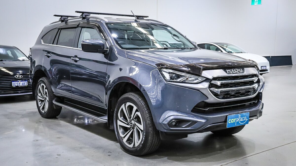 Isuzu Mu-x image 3
