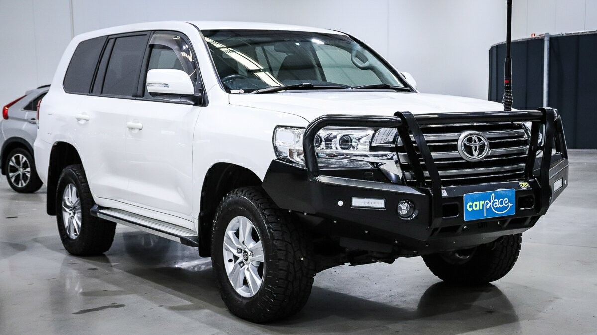 Toyota Landcruiser image 3