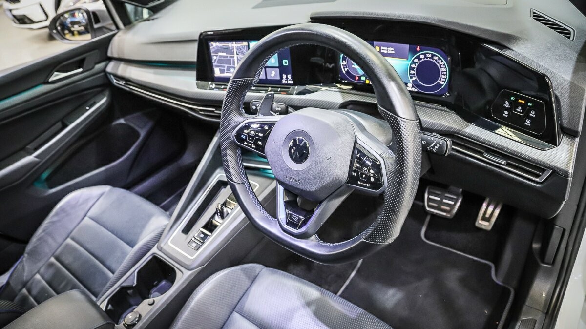 Volkswagen Golf image 4