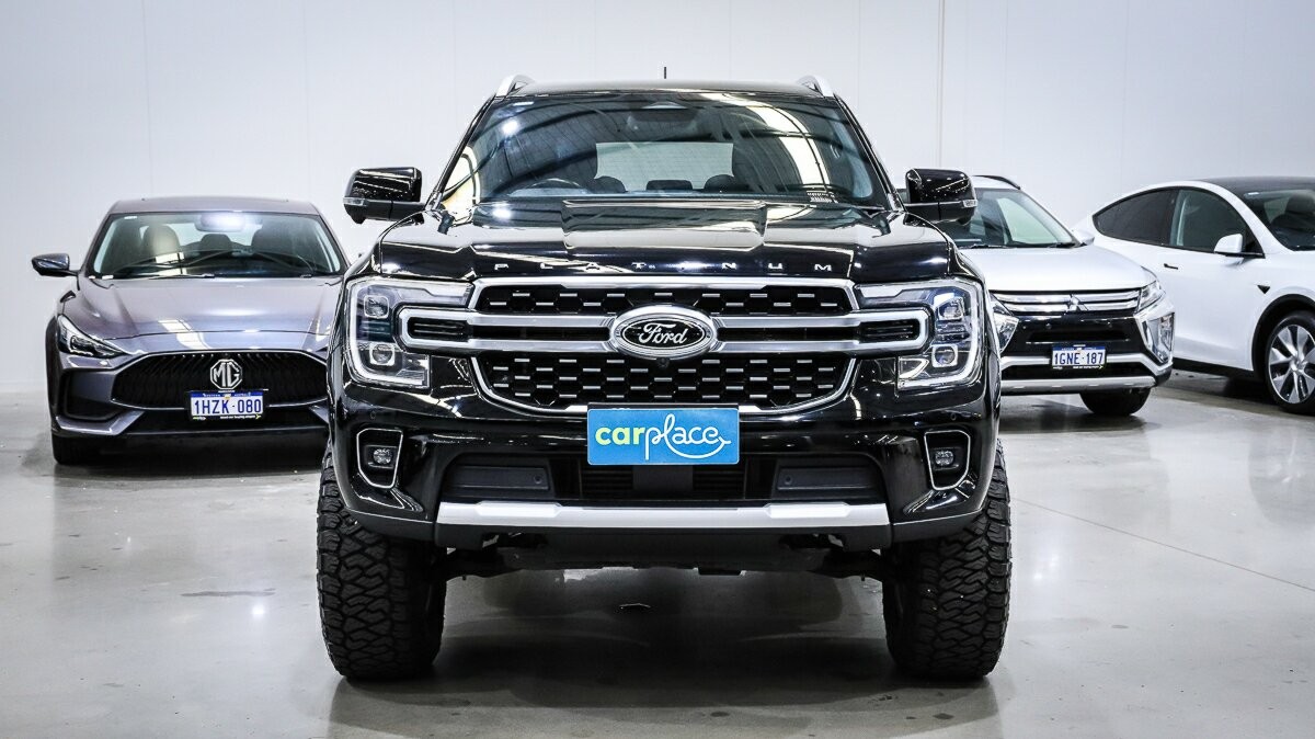 Ford Everest image 2