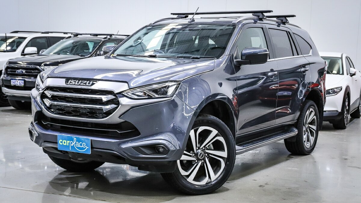 Isuzu Mu-x image 1
