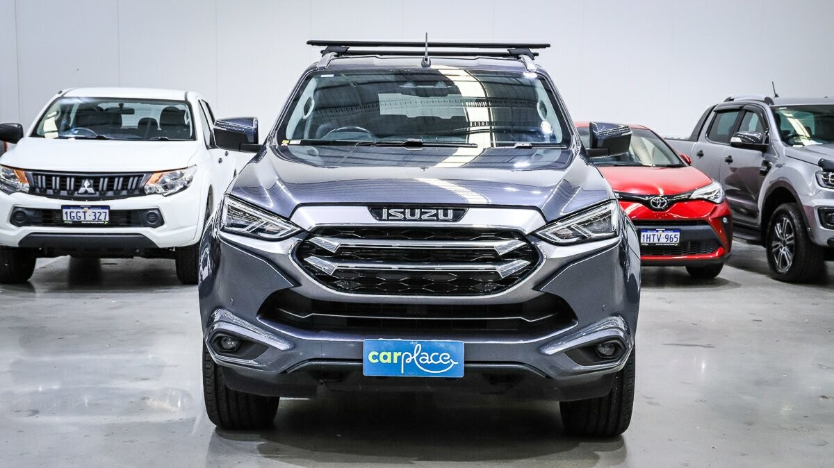 Isuzu Mu-x image 2