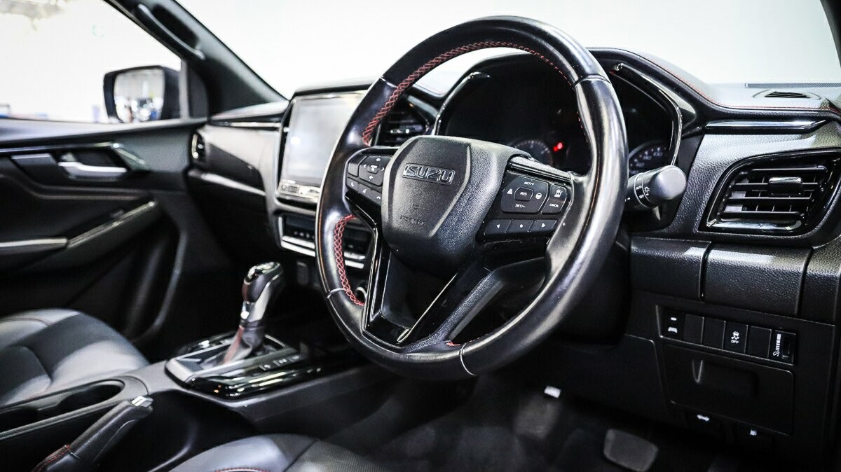 Isuzu D-max image 4