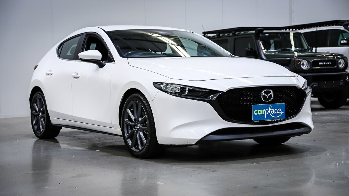 Mazda 3 image 3