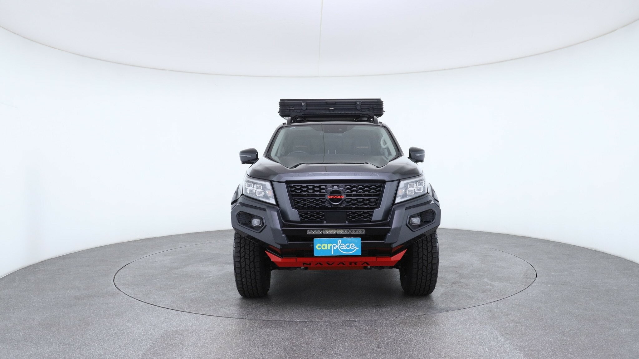 Nissan Navara image 2