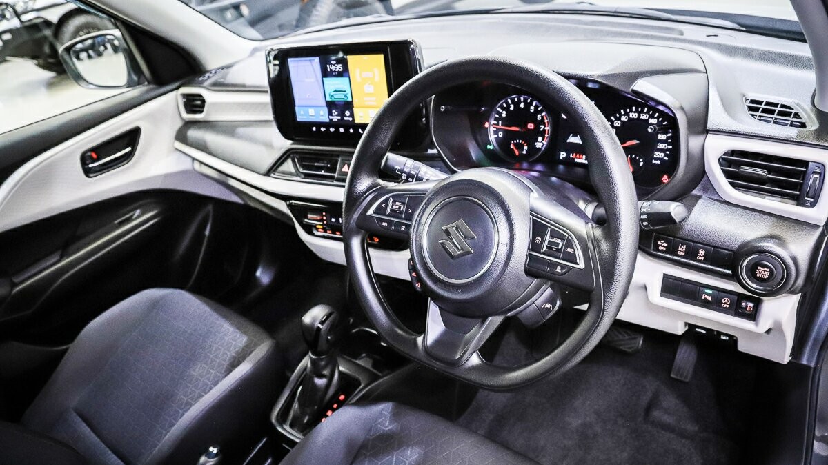 Suzuki Swift image 4