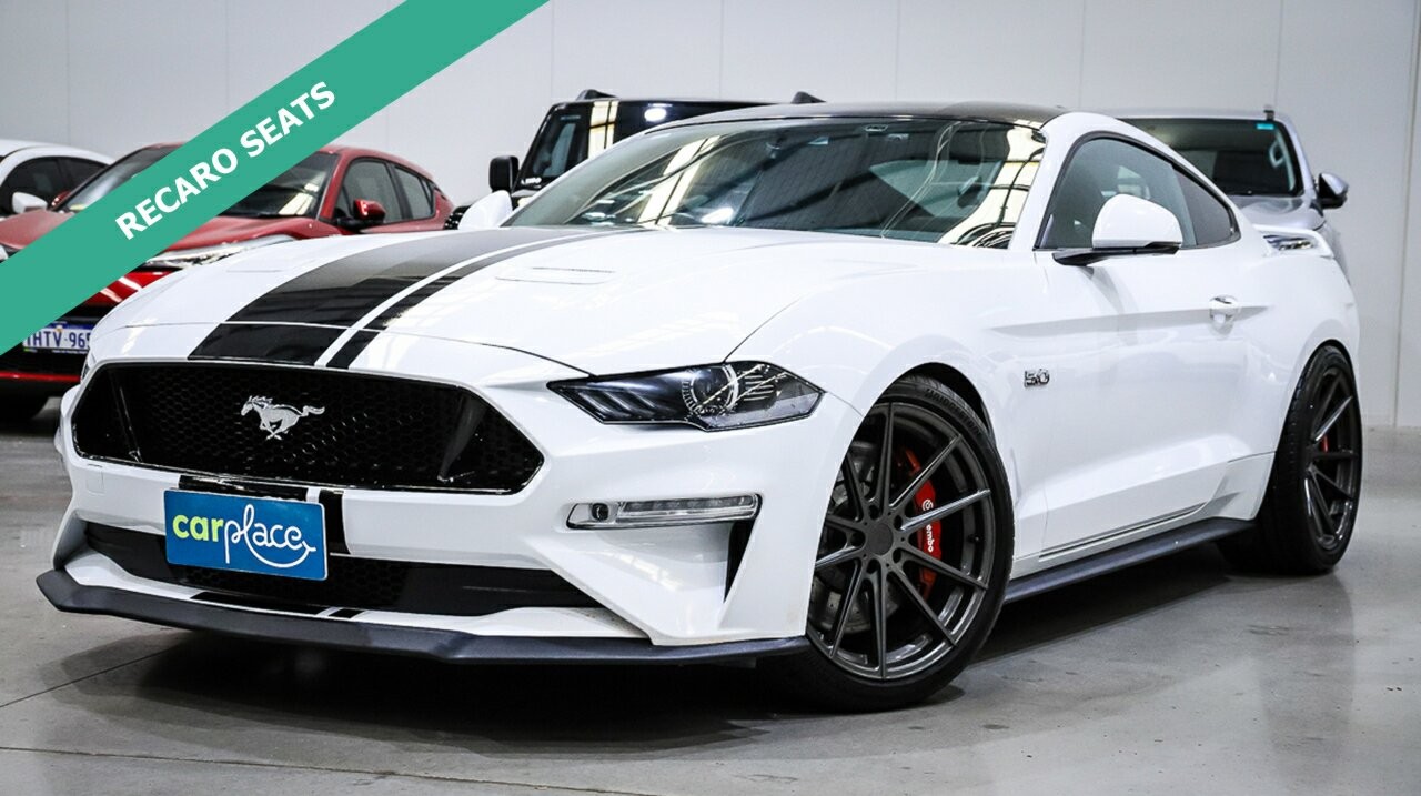 Ford Mustang image 1