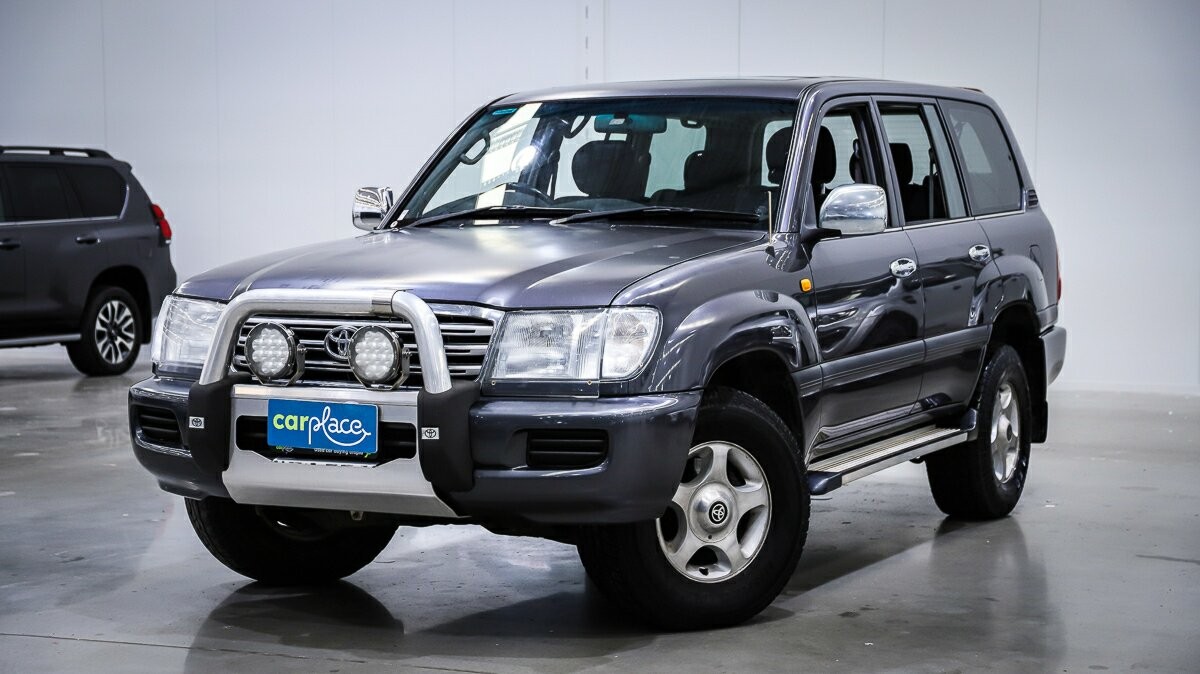 Toyota Landcruiser image 1