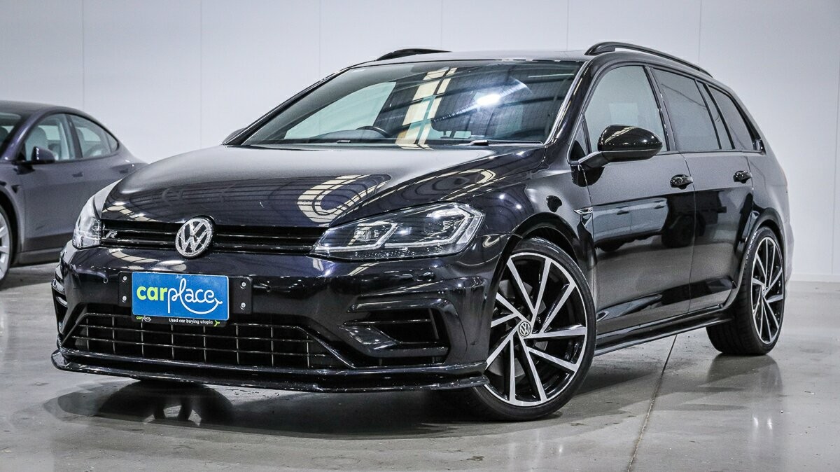 Volkswagen Golf image 1